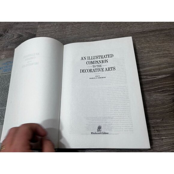 An Illustrated Companion to the Decorative Arts Edited By Harold Osborne Hardcov - Picture 4 of 6